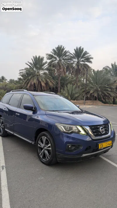 Nissan Pathfinder SV 3