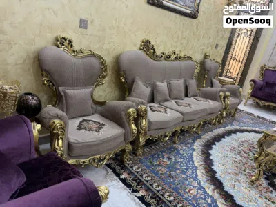 طخم قنفات رئاسي باللون البيجي والبنفسجي 2