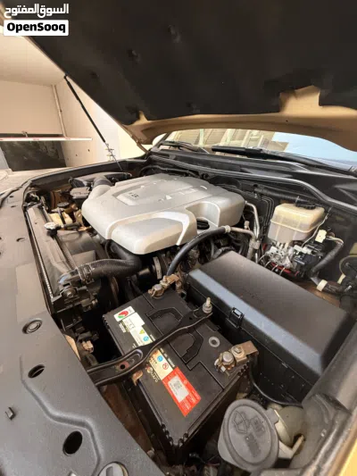 Toyota Land Cruiser VXR 4