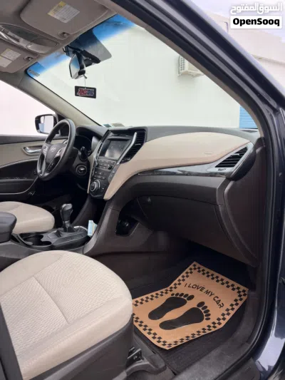 Hyundai Santa Fe Limited 3