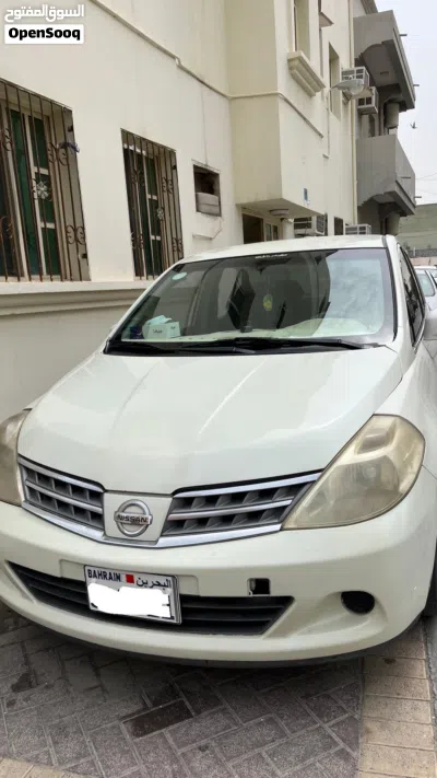 Nissan Tiida 2