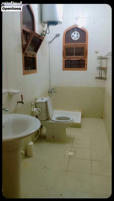 flat for rent family only 3