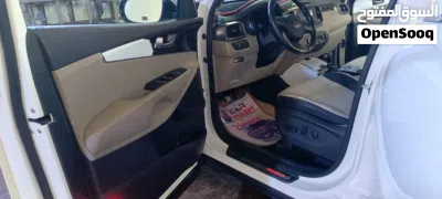 Kia Sorento Standard 2