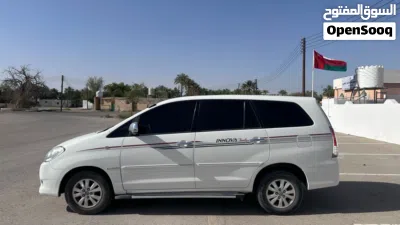Toyota Innova G 3