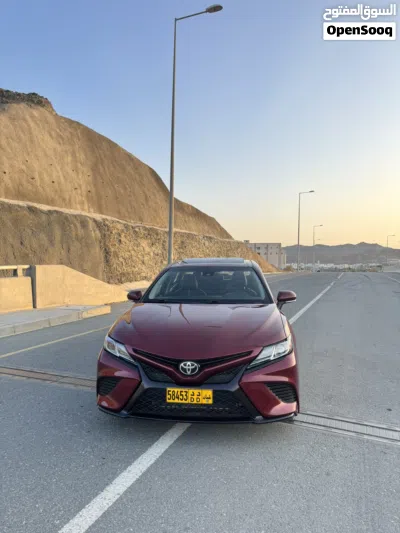Toyota Camry SE 2