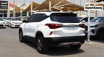 Kia Seltos EX 4