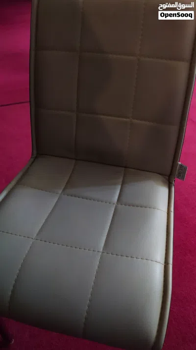 طاولة انيقة وعملية 3