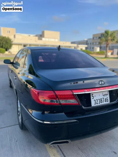 Hyundai Azera GL 3