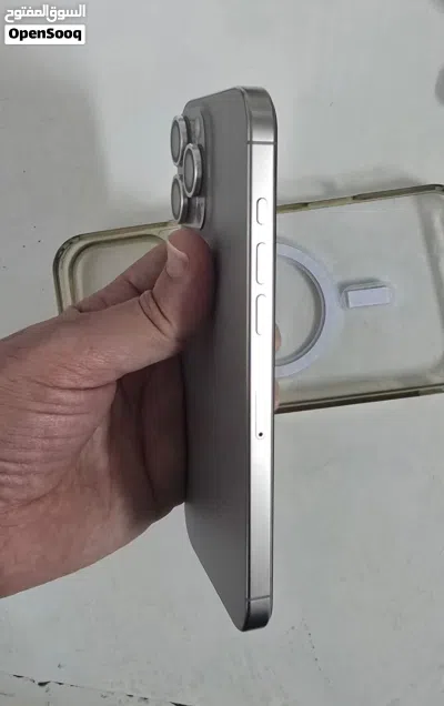 أي فون 16برو ماكس 4