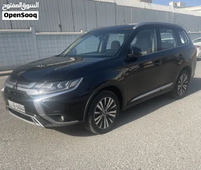 Mitsubishi Outlander GLX 2
