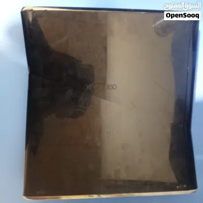 اكس بوكس 360 للبيع الهارد 250 گیگا مهکر 42 لعبه هوه و ملحقاته و جوستيك وحده و حساب مهکر و فيشه اصليه 3
