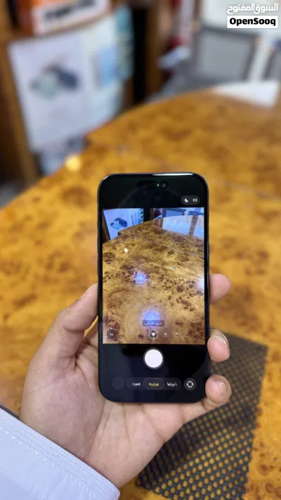 آبل ايفون 15 العادي لون الأسود مساحة 256 جيجا للبيع مع الاكسسوارات Apple iphone 15 256GB 4