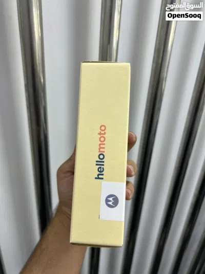 Moto e15 2RAM / 64GB جديد بالكرتونة كفالة الوكيل الرسمي شركة البديل 4