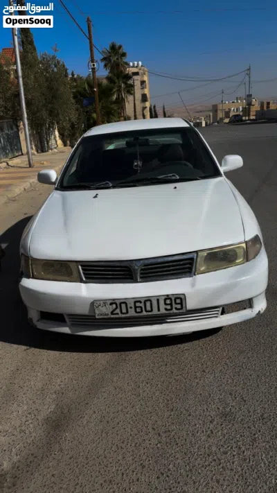 Mitsubishi Lancer GLX 4