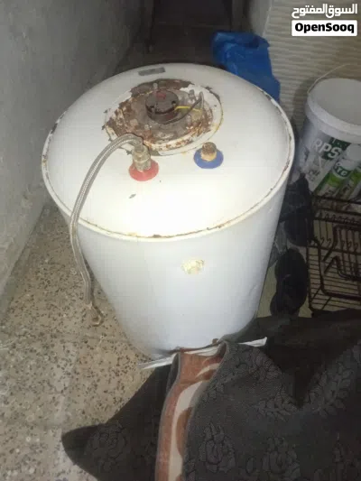 قيزر مستعمل عليه شويه صداء بس شغال 2