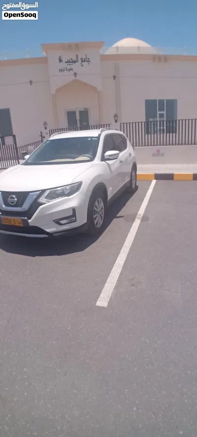 Nissan X-Trail SV3 4