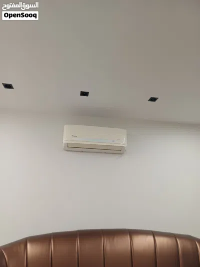 مكيف شبه جديد بلومبرغ انفيرتر 3
