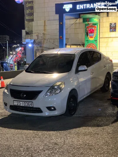 Nissan Sunny Standard 3