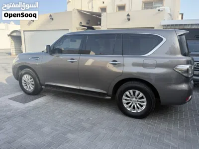 Nissan Patrol SE 2