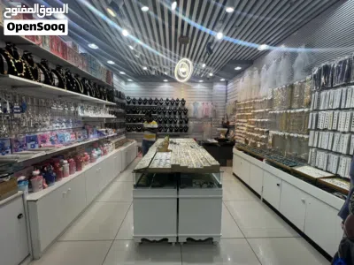 Jewelry shop for sell Al Hail China market 3