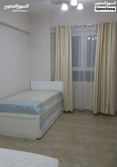 الإيجار ستوديو نظيف وفي وسط جميع الخدمات في المعبيلة 8 Studio for rent at Al Mubila 8 good place 2