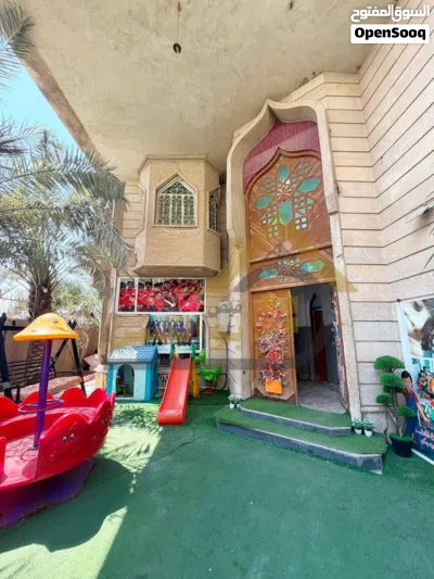 دار تجاري للايجار في منطقة الجبيلة , المساحة 350 2