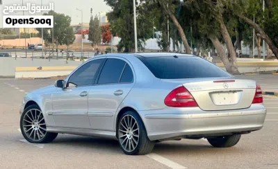 Mercedes Benz E-Class E 320 4