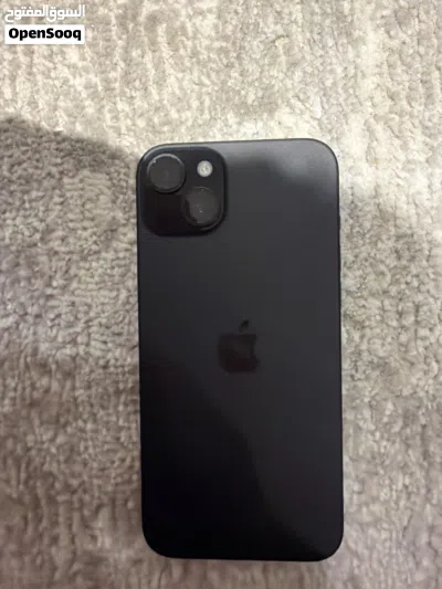 iPhone 15 plus 4