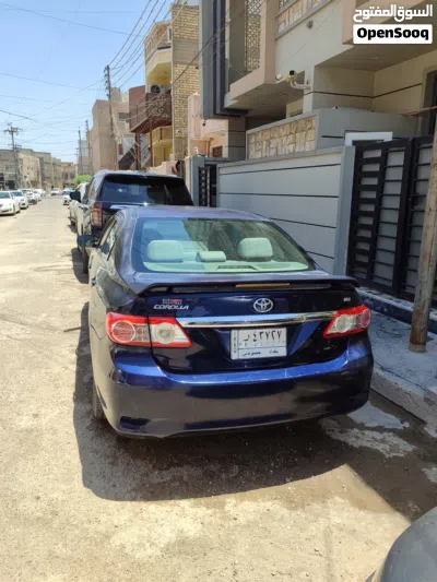 Toyota Corolla LE 3
