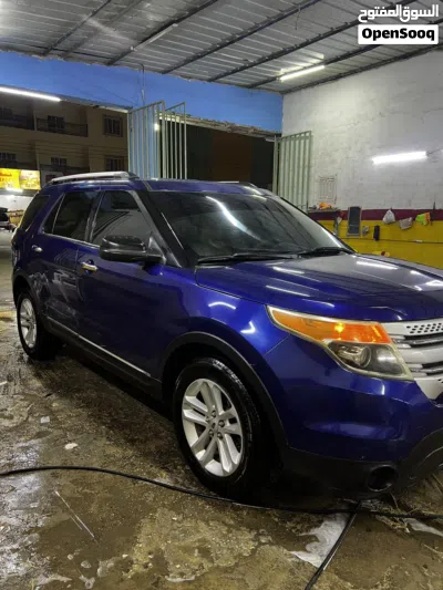 Ford Explorer Limited 4