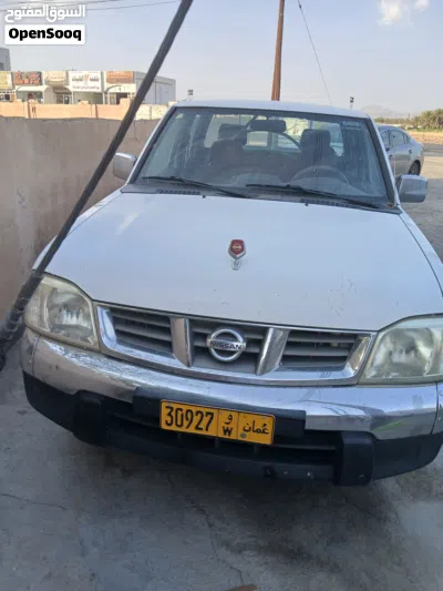 نيسان داتسون 4