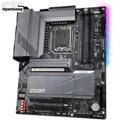 للبيع قطع تجميعه قويه مستعمل انظيف كرت شاشه 3080Ti i5 13600kf قيقابايت+Z690 GAMING X رامات 16g 2