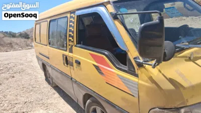 هيونداي H 100 4