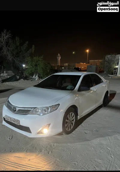 Toyota Camry GL 2