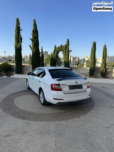سكودا اوكتافيا Ambition 3