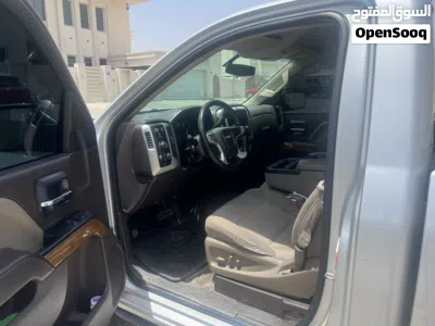 GMC Sierra Standard 3