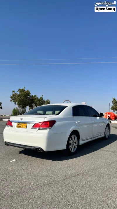 تويوتا افالون XLE 4
