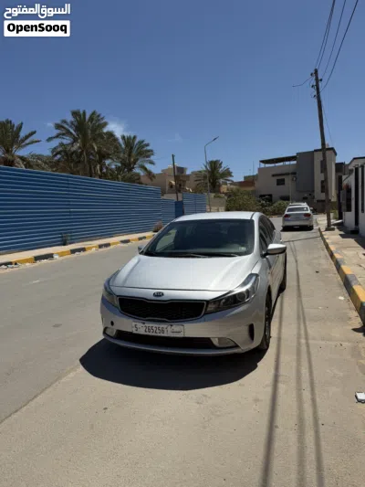 Kia Forte Standard 2