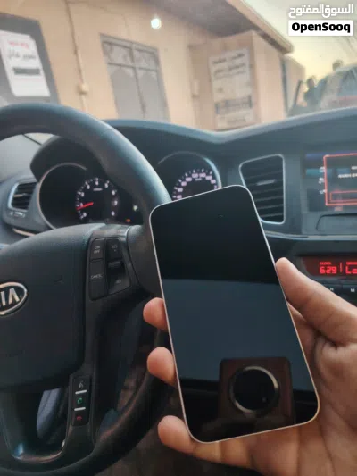 ايفون 13 ابيض 256 قيقا قمة ف النظافة 2