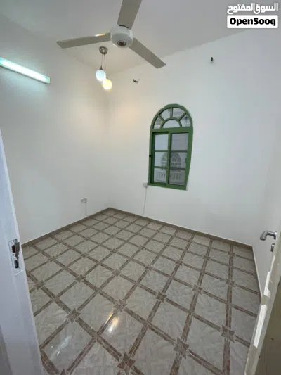 الخوير 33 من المالك مباشره شقه غرفتين غير مفروش للإيجار شامل الخدمات directly from apartment 2bhk 2