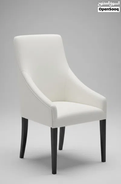 Modern Luxury White Chair / كرسي مودرن فاخر بحالة ممتازة 3