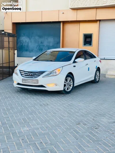 Hyundai Sonata SE 4