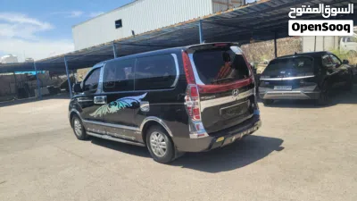 Hyundai H1 Standard 3