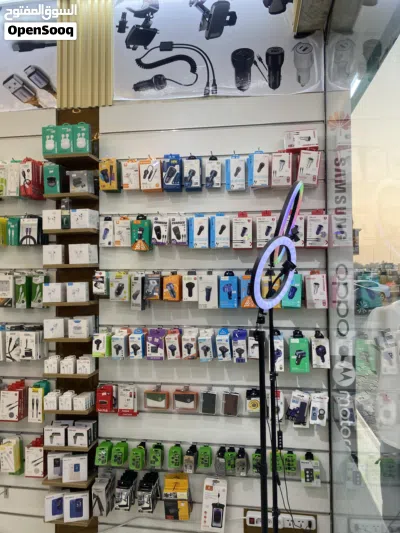 فرصة لا تعوض محل اصلاح الهواتف للبيع 4