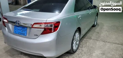 Toyota Camry XLE 2