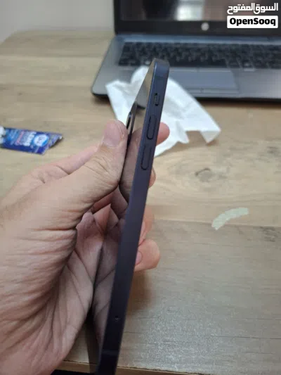 Iphone 12 good condition 3