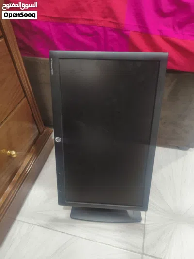 شاشه hp الوانها حلوه قابل للتفاوض 2