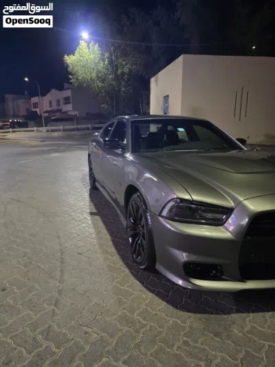 دودج تشارجر Srt8 3