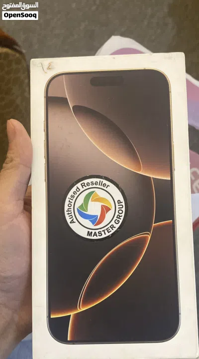 ايفون 16 برو ماكس 4