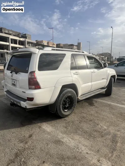 Toyota 4 Runner Limited 2
